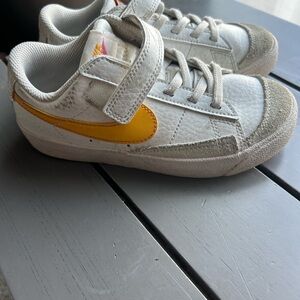 Kids' Blazer Low '77 Low Top Sneaker